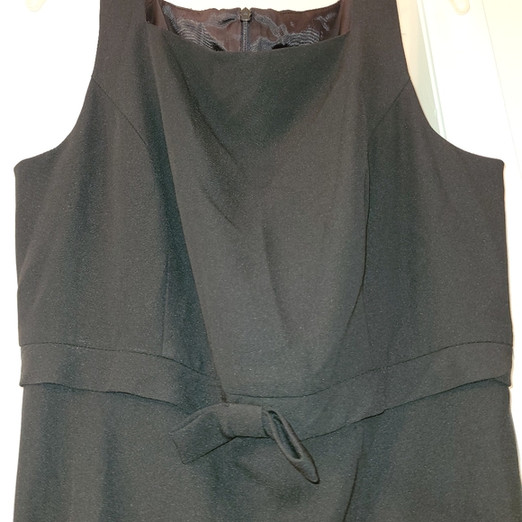 Dress - Picture 3 of 7